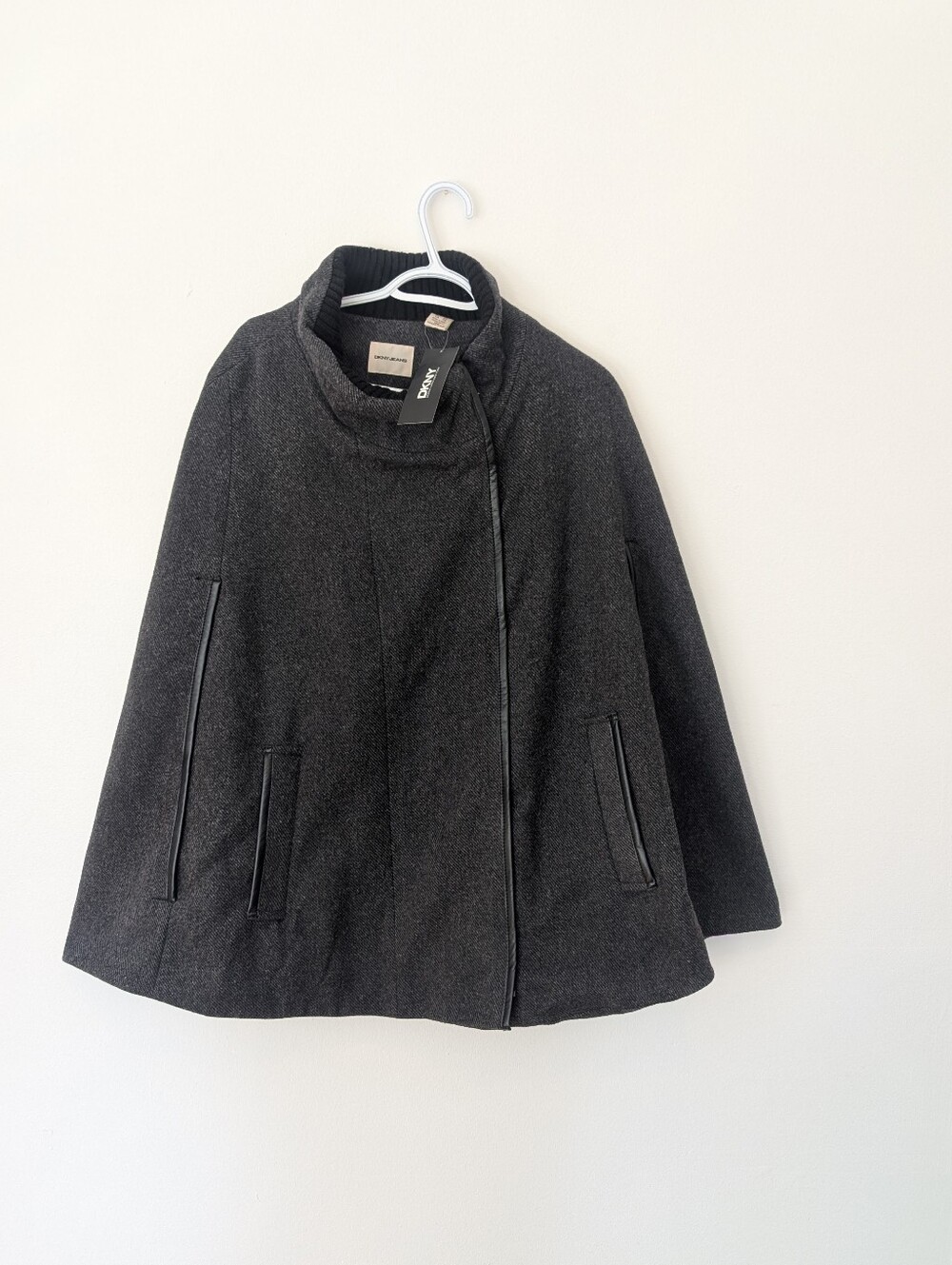 NWT DKNY JEANS 70% Wool Blend Asymmetric Zip Cape Coat Grey XL